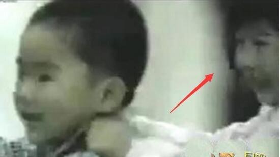 九广铁路广告闹鬼事件(香港灵异广告真相破解)