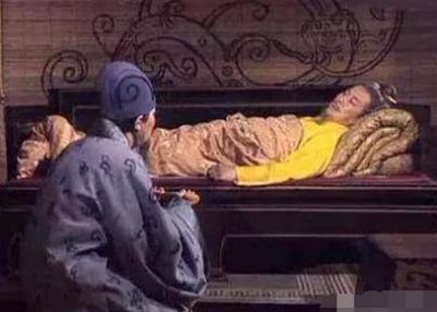 ​五虎上将如果和卧龙凤雏一起伐吴 刘备最后还是失败吗