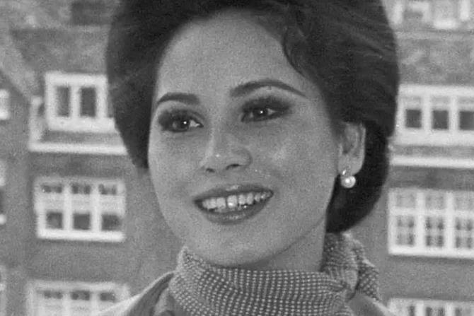 她是最美的第一任总统夫人，曾访问中国，晚年却靠拍写真赚钱