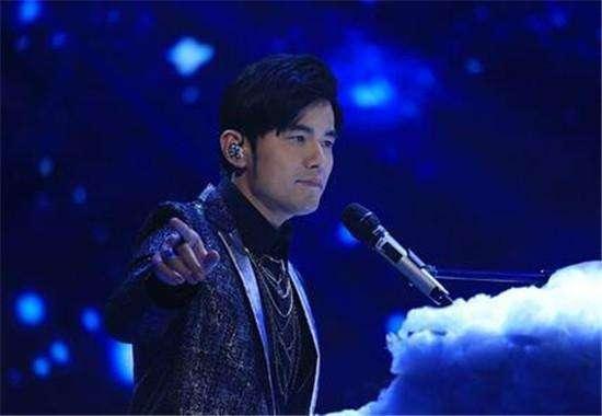 周杰伦最经典的5首歌，《青花瓷》排第二，最后一首听100遍都不腻