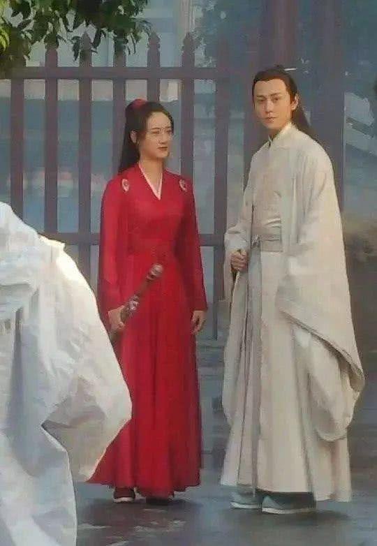 听雪楼：结局惨烈，萧忆情竟然和舒靖容同归于尽，而她最成功