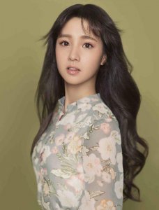 ​蒋佳恩最不舍得删的几张照片，最后一张是多少人的壁纸啊！