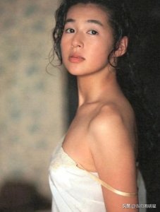 ​铃木保奈美：日剧女王的“黑历史”