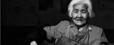 ​她是上将夫人，也是隐藏50年的“超级间谍”，90岁才道出真相