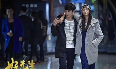 关晓彤才是男神收割机 却对李易峰疯狂到不好意思