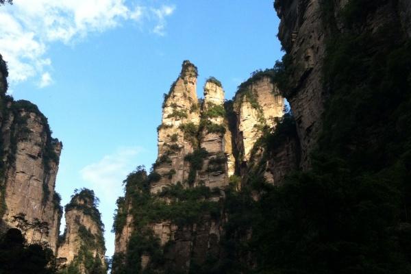 张家界必玩的十大景点排名榜(张家界堪称鬼斧神工的6个景点)(2)