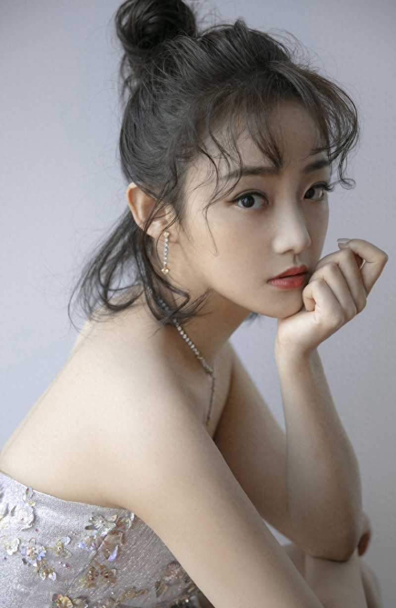 吴佳怡，95后女星，黑龙江哈尔滨人，清纯甜美