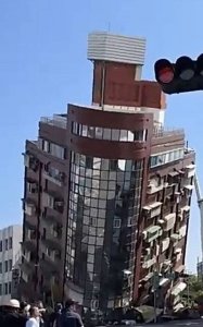 ​台北居民：台北震感强烈，仅次于25年前的“9· 21地震”