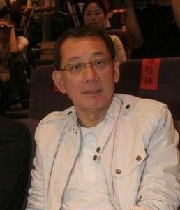 ​英皇老板杨受成的传奇风云