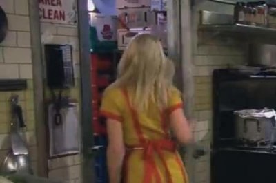 ​破产姐妹阿憨餐馆来历