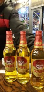 ​雷诺啤酒一箱多少(一立方多少箱啤酒)