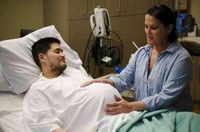 全球第1位怀孕男人，生下3个孩子，看完颠覆你的世界观