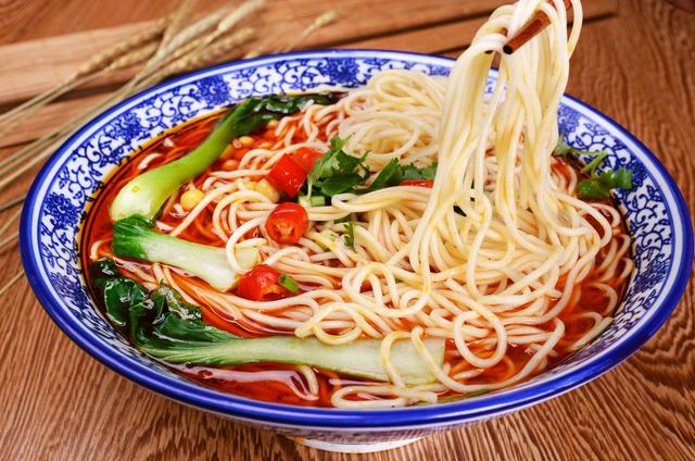 去重庆必吃的100种美食（带你走进重庆十大美食）(1)