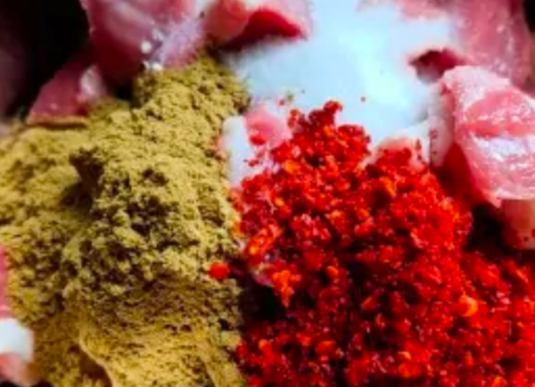 空气炸锅怎么烤羊肉,用空气炸锅烤羊肉串需要多长时间多少温度图3