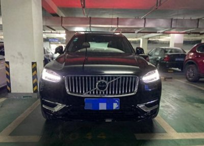 ​67万没选BBA，而选了沃尔沃XC90，最大的缺点就是油耗高