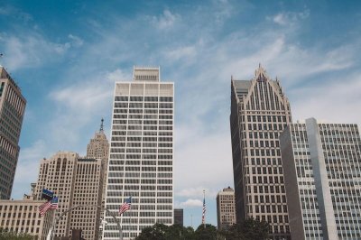 ​最大的破产城市、美国汽车工业中心——底特律：繁华与困境的交融