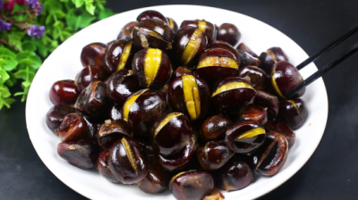 ​家庭炒板栗做法窍门分享，方法简单易学，太好吃了