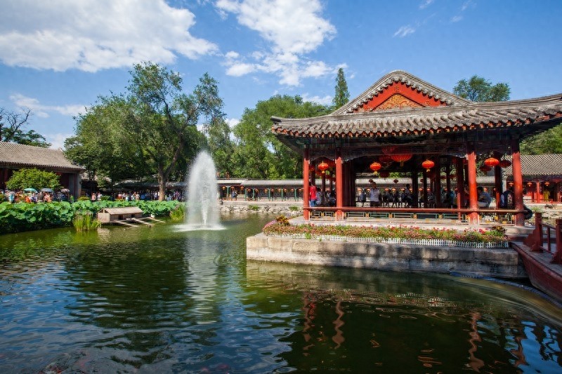 和珅的宅邸恭王府，一座恭王府，半部清代史，清代规模最大王府