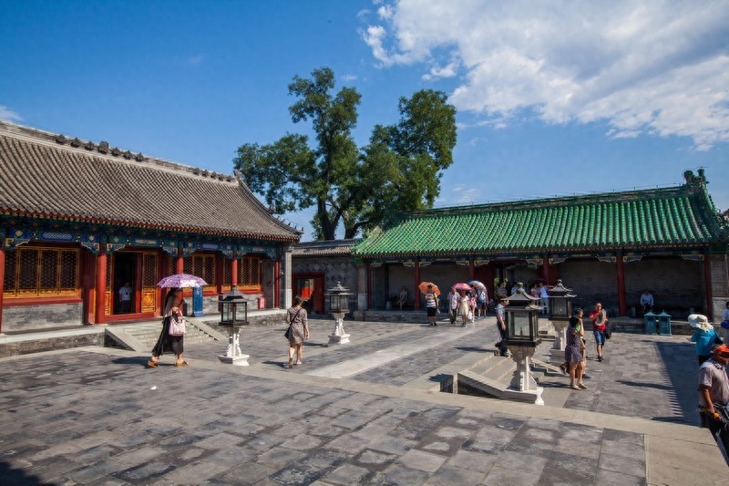 和珅的宅邸恭王府，一座恭王府，半部清代史，清代规模最大王府