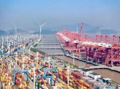 ​中国货物吞吐量最大的10个港口:1.舟山港2.上海港3.唐山港4青岛港