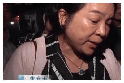 女子财大气粗一小区买9套房, 八年后去小区看房一看傻眼了