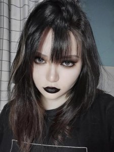 ​怎么化烟熏妆（如何化烟熏妆）