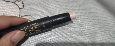 ​高光笔在化妆的哪个步骤