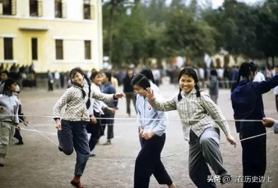 ​恍如隔世！45张老照片，带你完整走遍简单而快乐的70年代
