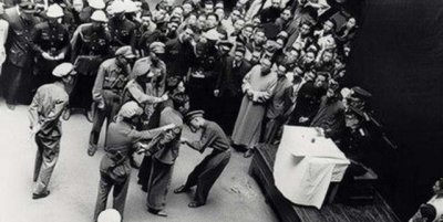 ​盘点建国后七位自立的“皇帝”