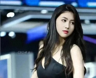 ​上海车展十大车模，你觉得谁最美？