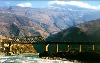 ​铁道兵熊汉俊埋身桥墩，火车经过都为其鸣笛30秒？真相到底如何？