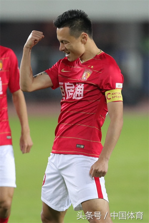 2018中超联赛第二轮比赛  恒大5比0大胜亚泰