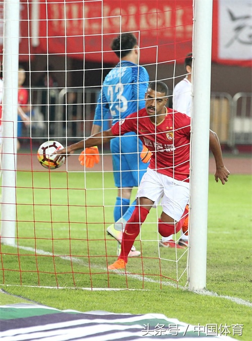 2018中超联赛第二轮比赛  恒大5比0大胜亚泰