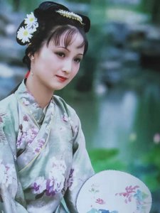 ​贾迎春的婚事：脂砚斋用一个喜字，讽刺贾赦的无知和孙绍祖的无耻