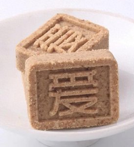 ​揭秘八珍糕行业黑幕！济南非遗用＂四个零添加＂撕开伪健康遮羞布？