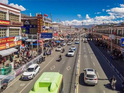 ​标题：揭秘中国经济巅峰与低谷：十大最穷省市排行榜 ...