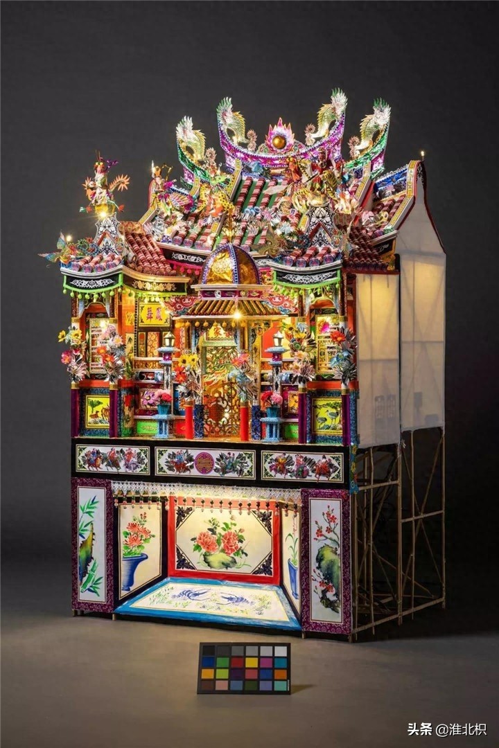 祭祀用的纸扎活走出国门 被评为“当季巴黎十大必看展览之一”