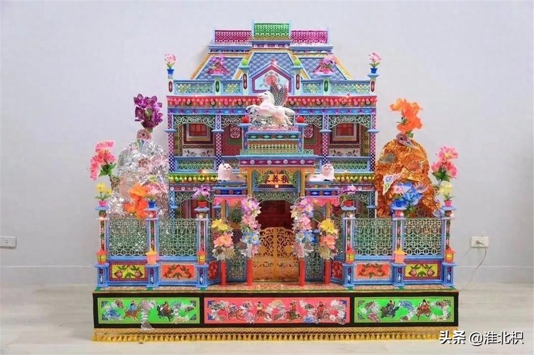 祭祀用的纸扎活走出国门 被评为“当季巴黎十大必看展览之一”