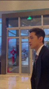 ​胡歌亮相央视春晚彩排，七年磨一剑，观众期待值爆棚