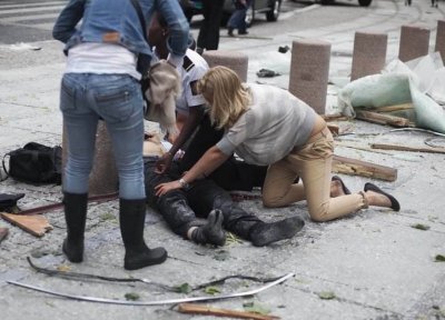 ​杀人魔屠杀77人要出狱，不死刑只蹲10年牢，这就是西方吹捧的法制