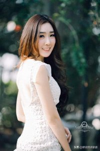 ​女人喜欢你，聊天时会有的3个暗示，男人别不懂！