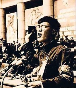 ​54年前，轰动一时的清华学霸蒯大富，入狱17年，现状如何？