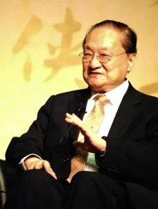 ​朱玫：帮金庸成就事业遭抛弃，她让第三者终生不育，63岁孤独离去