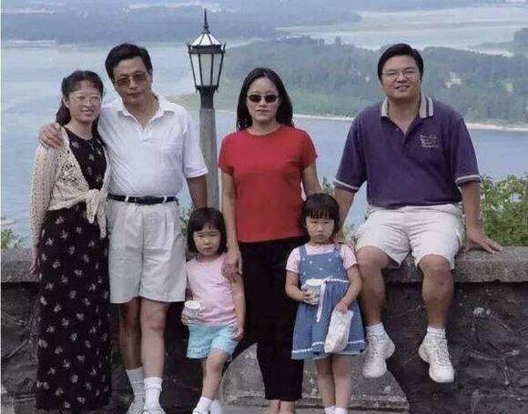 北大天才,却因一事沦为流浪汉,沉寂30年破解200年世界难题