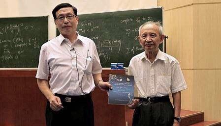 北大天才,却因一事沦为流浪汉,沉寂30年破解200年世界难题