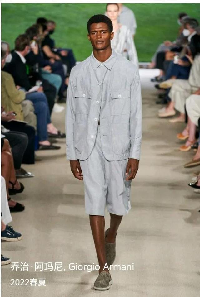 阿玛尼的ga和ea（阿玛尼ax什么档次）