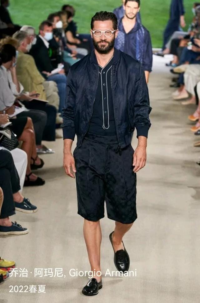 阿玛尼的ga和ea（阿玛尼ax什么档次）