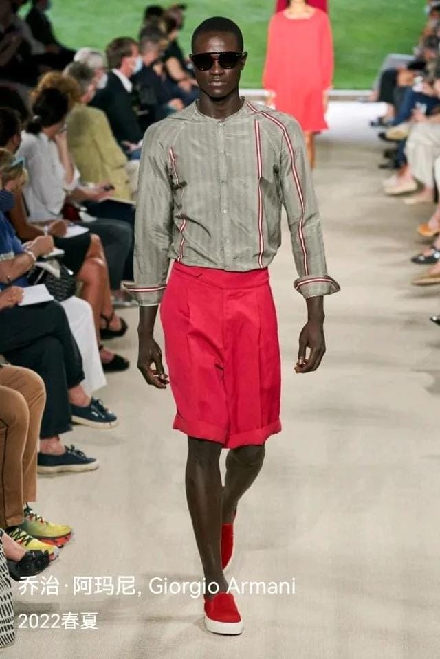 阿玛尼的ga和ea（阿玛尼ax什么档次）