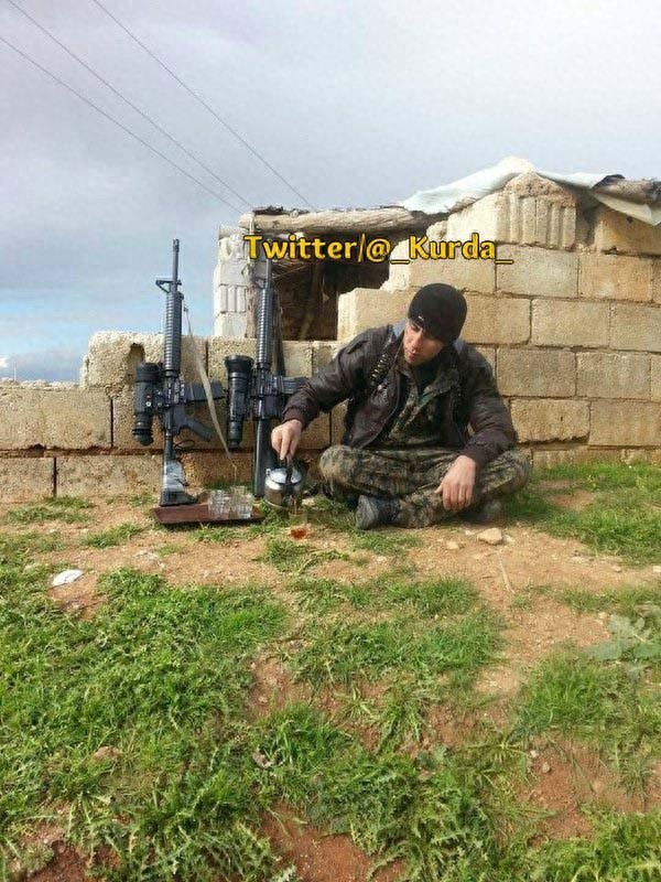 狙击手的传奇，孤身击毙220名is恐怖分子的勇士