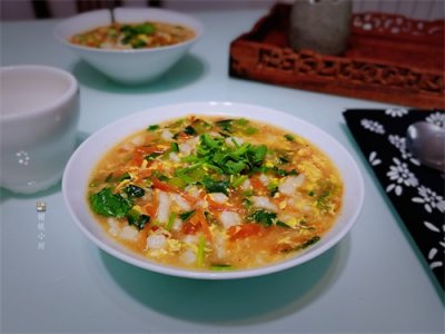 ​疙瘩汤好吃面疙瘩不好做，教你简单方法轻松搞定，颗粒均匀又劲道